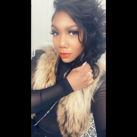 Meet your Posher, Billie - Picture 1 of 1